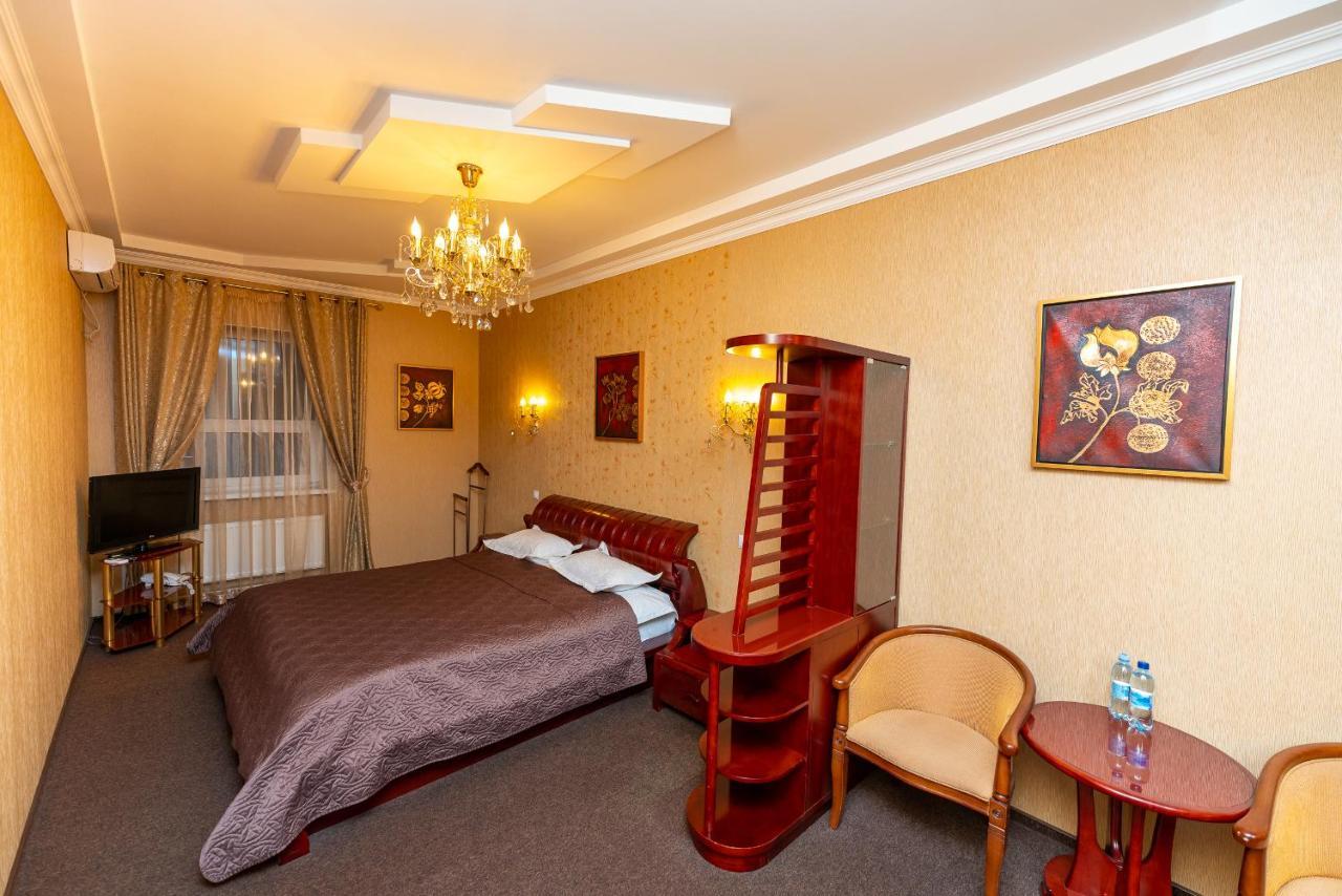 Sunrise Park Hotel Zaporizhia Eksteriør billede