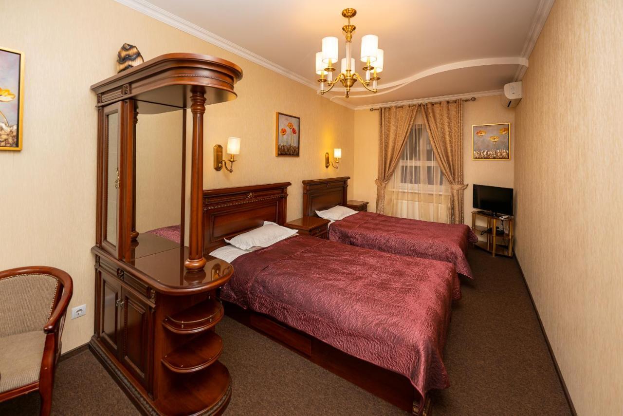 Sunrise Park Hotel Zaporizhia Eksteriør billede
