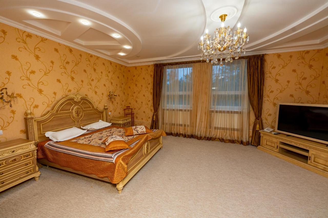 Sunrise Park Hotel Zaporizhia Eksteriør billede