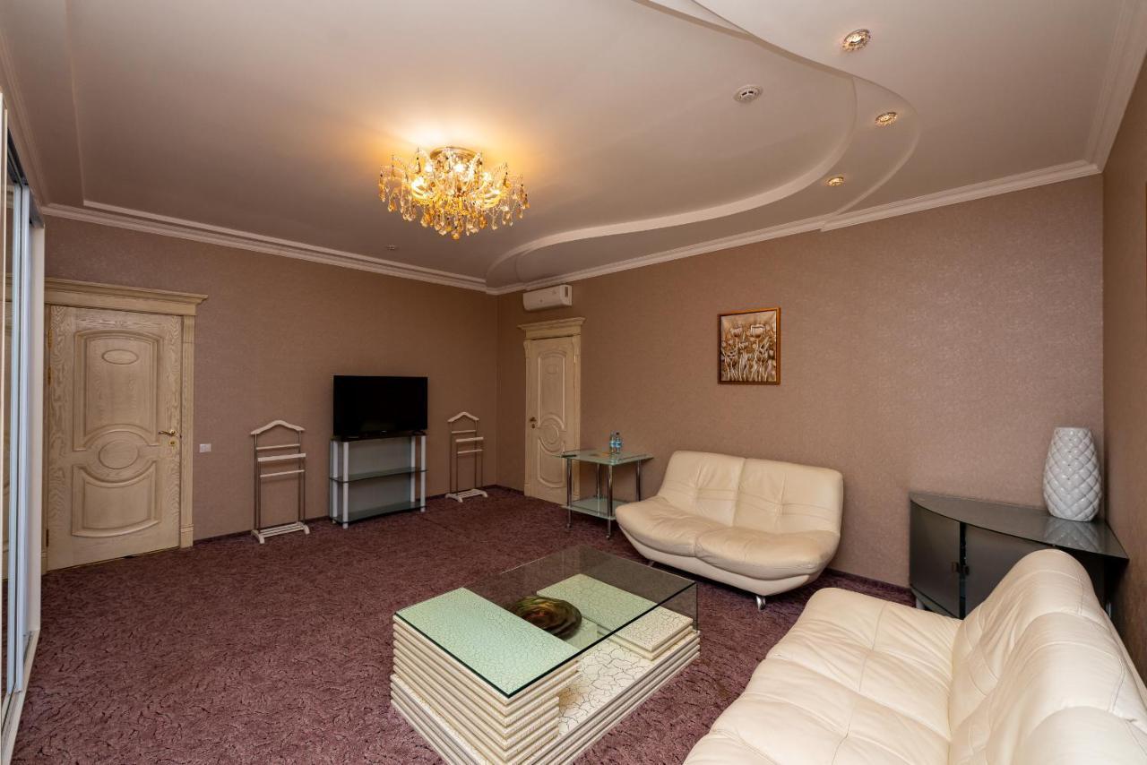 Sunrise Park Hotel Zaporizhia Eksteriør billede