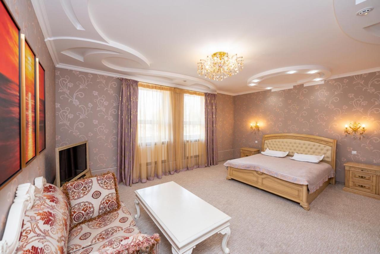 Sunrise Park Hotel Zaporizhia Eksteriør billede